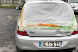 Serrure avant gauche RENAULT CLIO 2 CAMPUS
