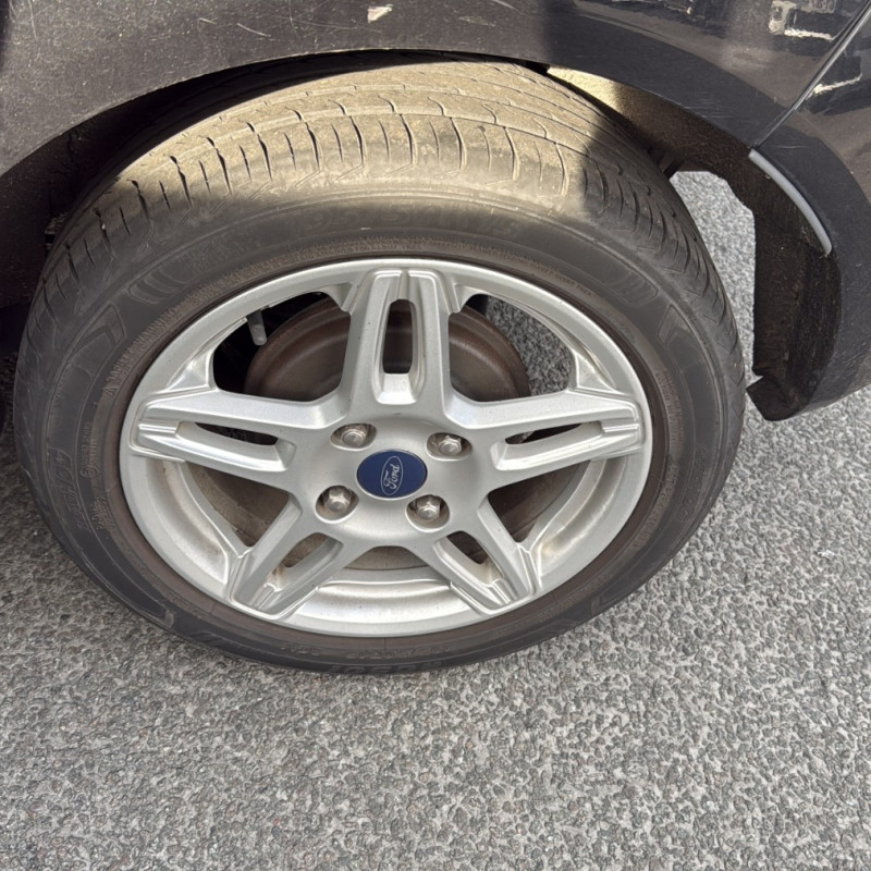 FORD FIESTA 6 PHASE 2 1.0i - 12V Photo n°14