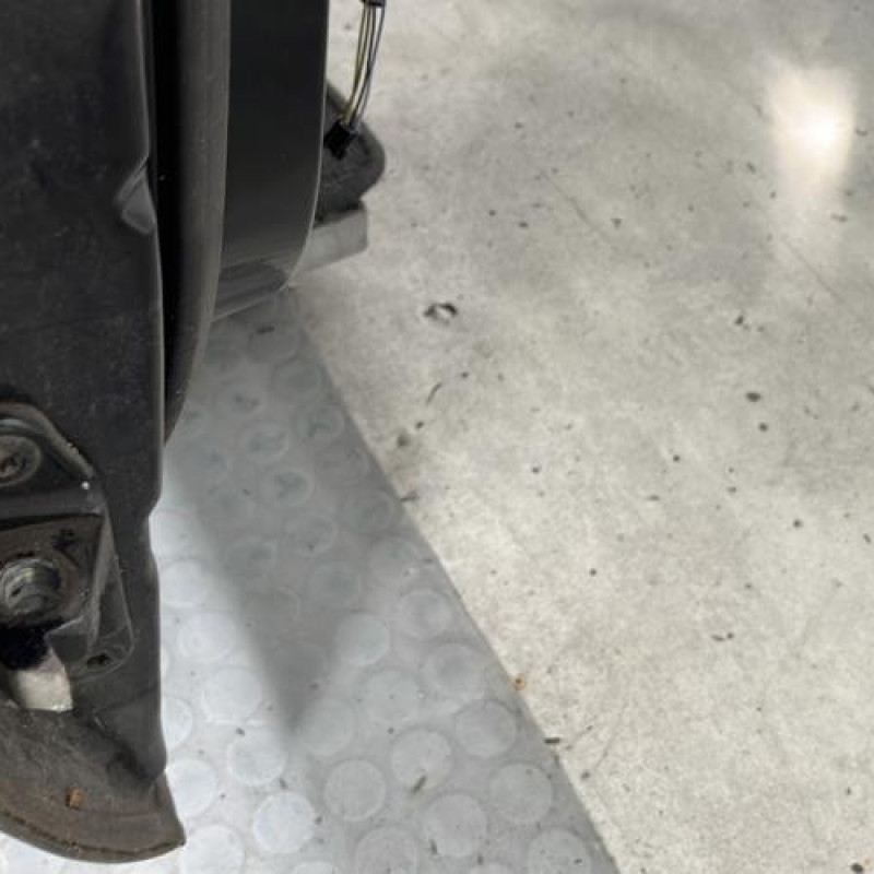 Porte avant droit MERCEDES CLASSE A 169 Photo n°5