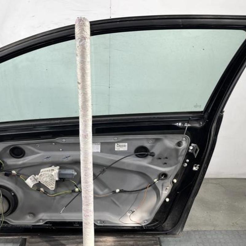 Porte avant droit MERCEDES CLASSE A 169 Photo n°6
