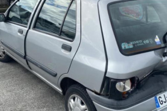 Autoradio RENAULT CLIO 1