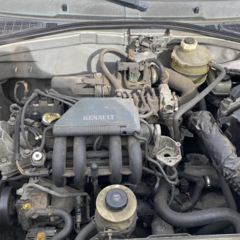Autoradio RENAULT CLIO 1 Photo n°12