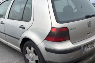 Aile avant droit VOLKSWAGEN GOLF 4