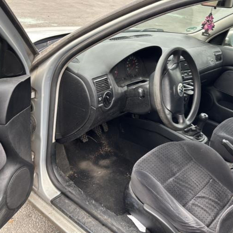 Aile avant droit VOLKSWAGEN GOLF 4 Photo n°9