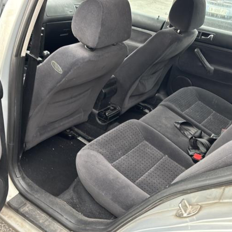 Aile avant droit VOLKSWAGEN GOLF 4 Photo n°10