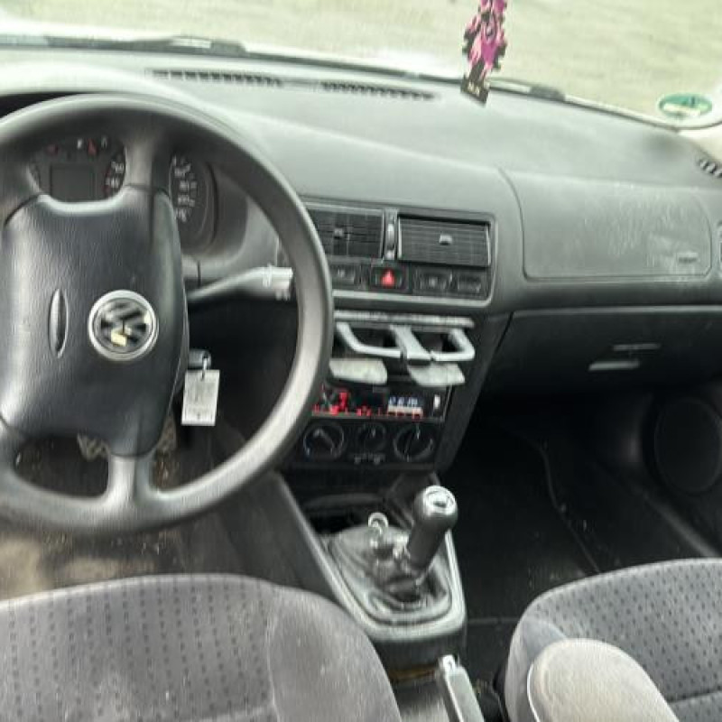 Aile avant droit VOLKSWAGEN GOLF 4 Photo n°12