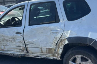 Porte avant droit DACIA DUSTER 1
