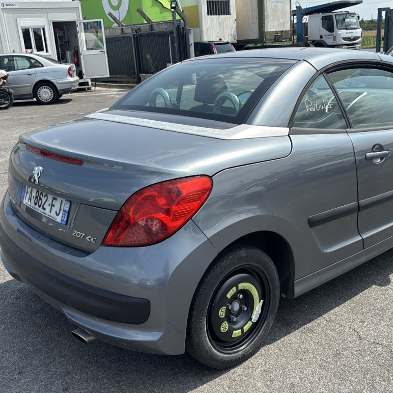 PEUGEOT 207 PHASE 1 CABRIOLET 1.6i - 16V Photo n°14