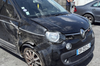 RENAULT TWINGO 3 PHASE 1 1.0i - 12V SCE 70