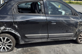 RENAULT TWINGO 3 PHASE 1 1.0i - 12V SCE 70