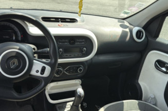 RENAULT TWINGO 3 PHASE 1 1.0i - 12V SCE 70