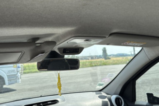 RENAULT TWINGO 3 PHASE 1 1.0i - 12V SCE 70