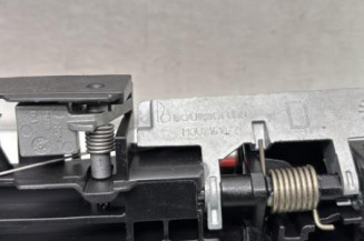 Poignee porte arriere droit RENAULT KADJAR