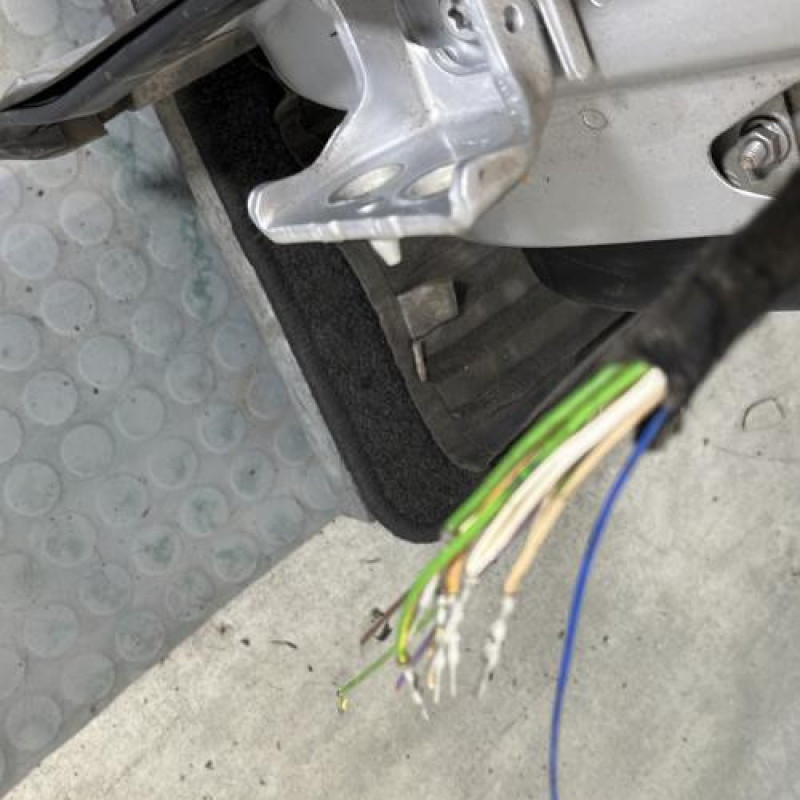 Porte arriere droit CITROEN C4 GRAND PICASSO 1 Photo n°6