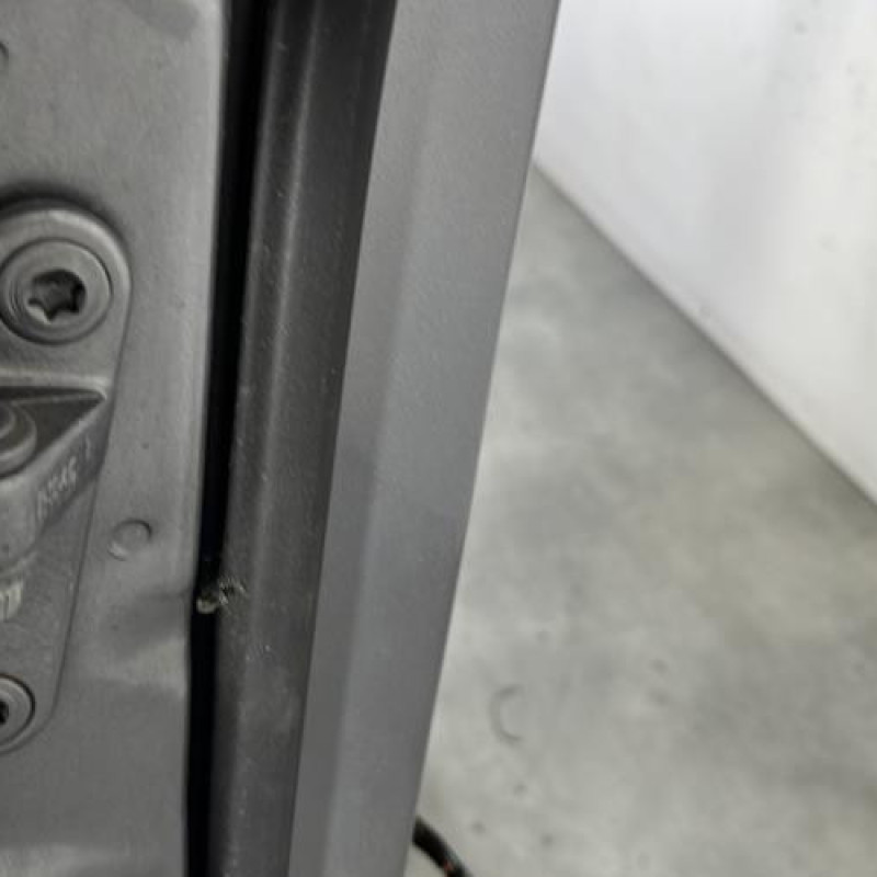 Porte arriere droit MERCEDES CLASSE M 164 Photo n°4