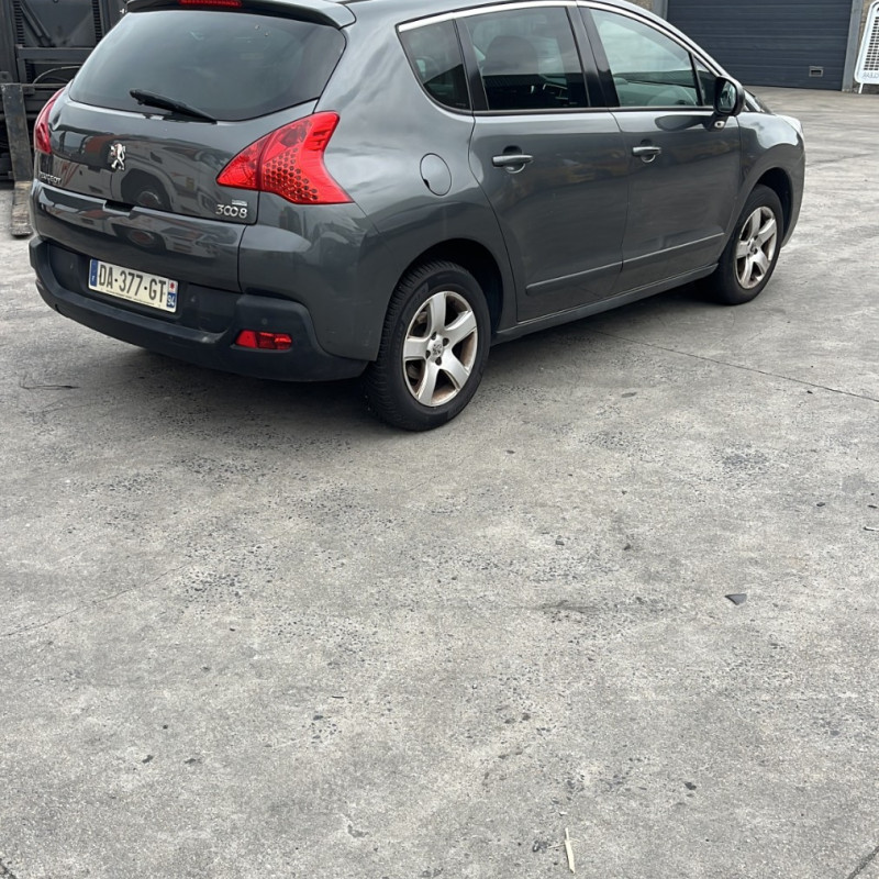 PEUGEOT 3008 1 PHASE 1 1.6 HDI - 8V TURBO Photo n°3