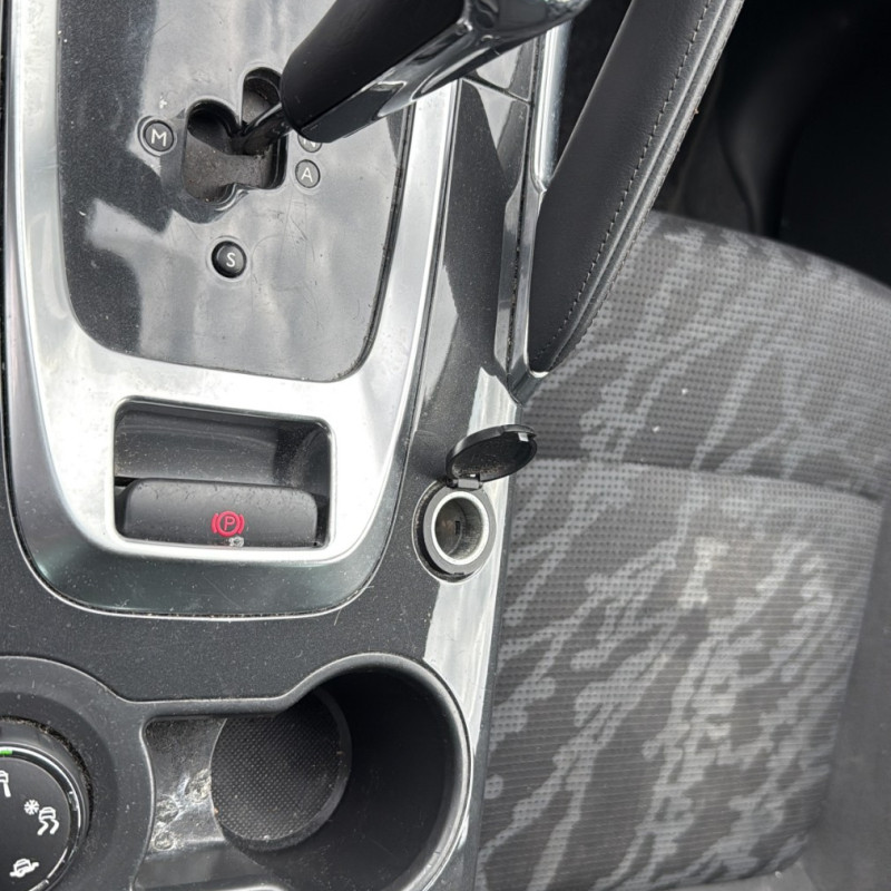 PEUGEOT 3008 1 PHASE 1 1.6 HDI - 8V TURBO Photo n°30