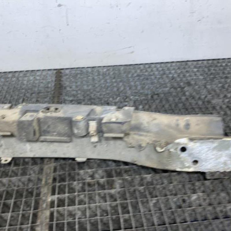 Renfort pare choc arriere (traverse) RENAULT GRAND ESPACE 4 Photo n°6