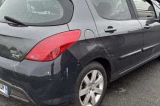 Renfort pare choc arriere (traverse) PEUGEOT 308 1