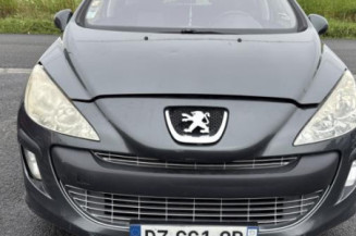 Renfort pare choc arriere (traverse) PEUGEOT 308 1