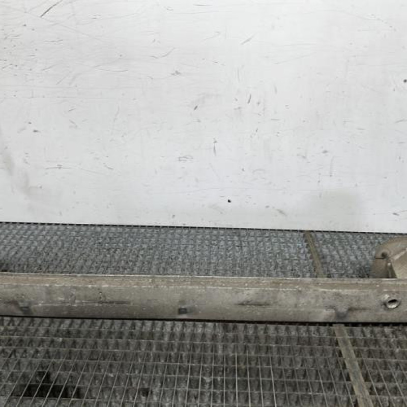 Renfort pare choc arriere (traverse) PEUGEOT 308 1 Photo n°4