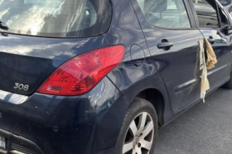 Renfort pare choc arriere (traverse) PEUGEOT 308 1