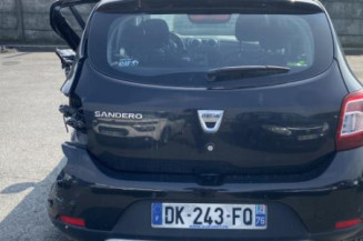Aile avant droit DACIA SANDERO 2