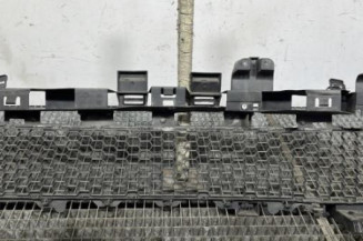 Grille de pare choc DACIA SANDERO 2