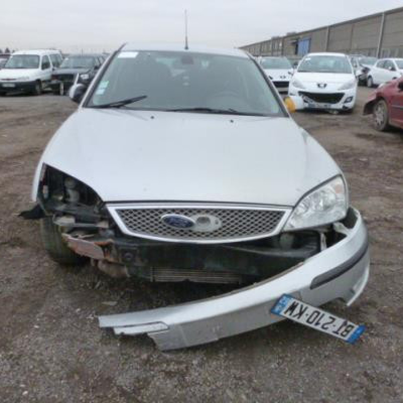 Plage arriere FORD MONDEO 2 Photo n°4