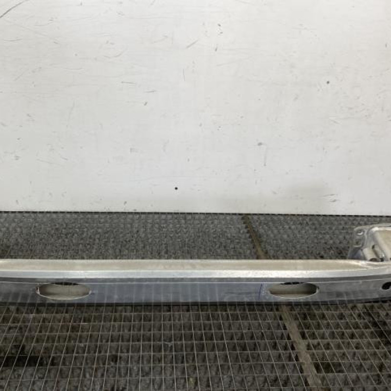 Renfort pare choc arriere (traverse) OPEL VIVARO 3 Photo n°4