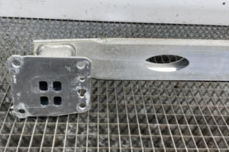 Renfort pare choc arriere (traverse) OPEL VIVARO 3