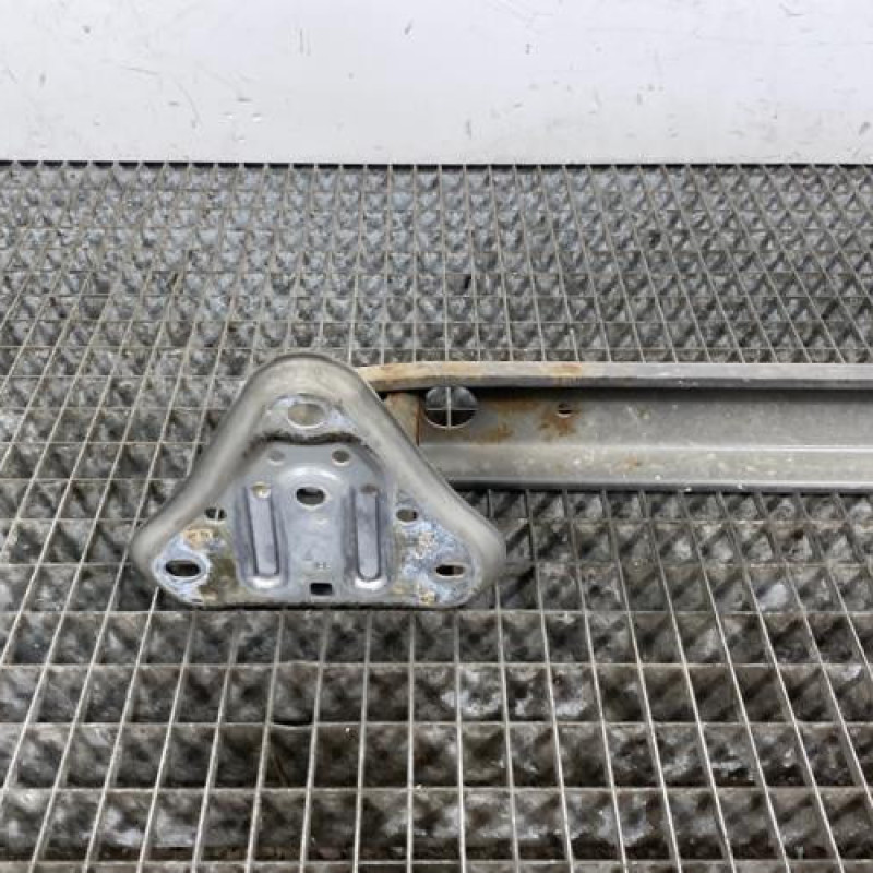 Renfort pare choc arriere (traverse) TOYOTA YARIS 2 Photo n°5