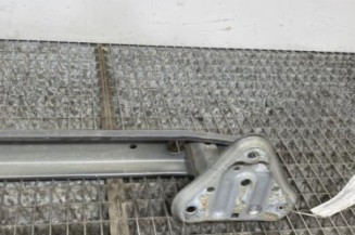 Renfort pare choc arriere (traverse) TOYOTA YARIS 2