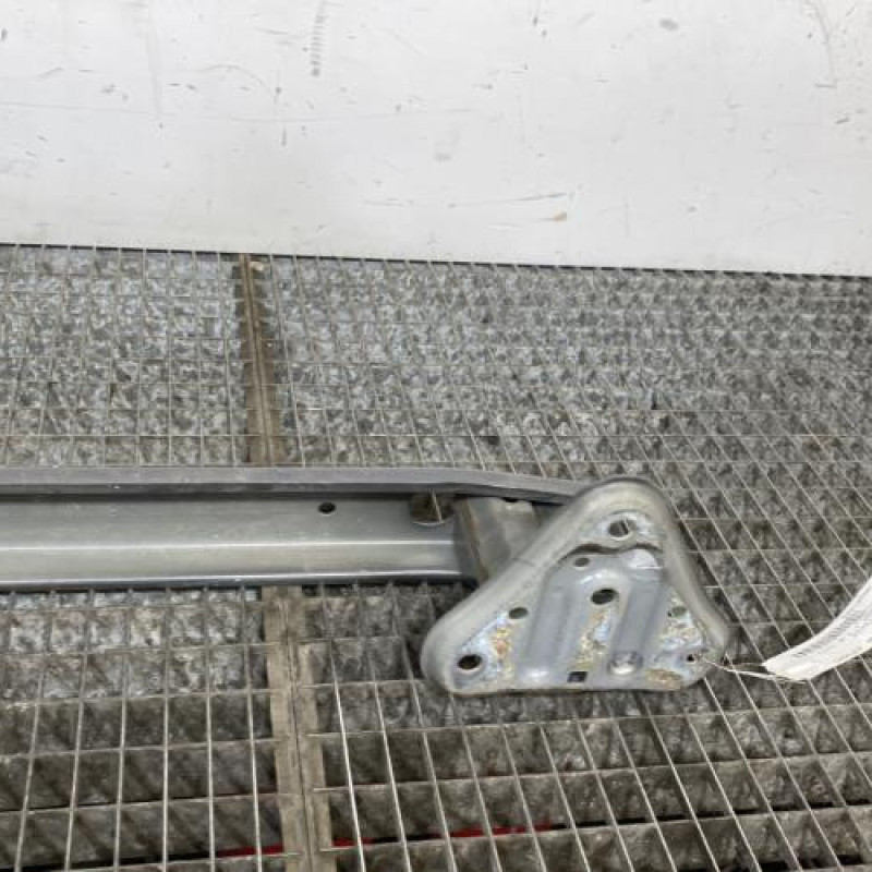 Renfort pare choc arriere (traverse) TOYOTA YARIS 2 Photo n°6