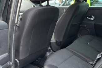 Renfort pare choc avant (traverse) RENAULT CLIO 3