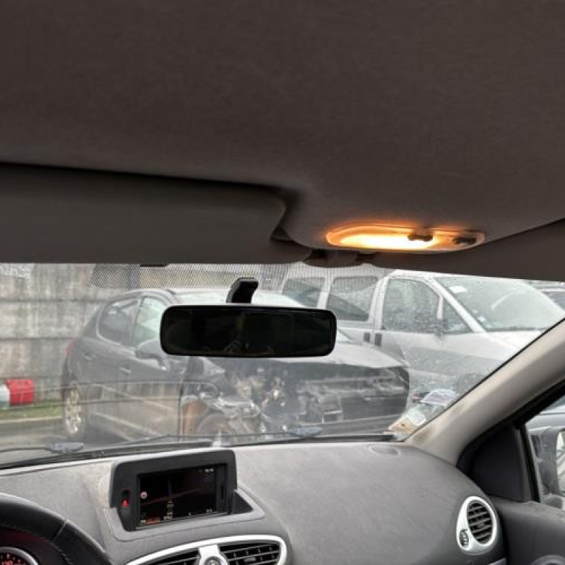 Renfort pare choc avant (traverse) RENAULT CLIO 3 Photo n°19