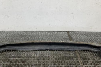 Renfort pare choc arriere (traverse) VOLKSWAGEN POLO 3