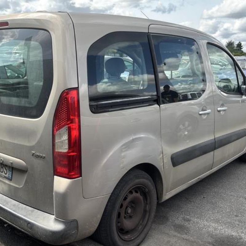 Renfort pare choc arriere (traverse) PEUGEOT PARTNER 2 Photo n°11