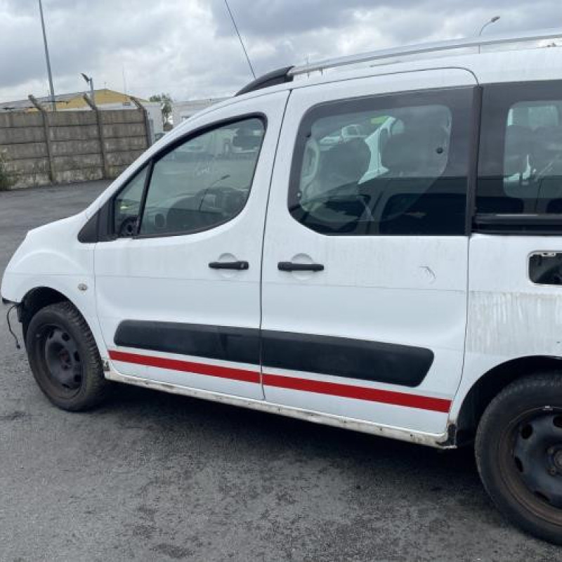 Renfort pare choc avant (traverse) CITROEN BERLINGO 2 Photo n°13