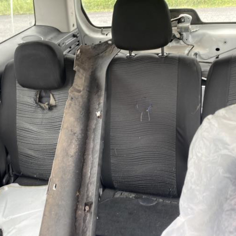 Renfort pare choc avant (traverse) CITROEN BERLINGO 2 Photo n°18