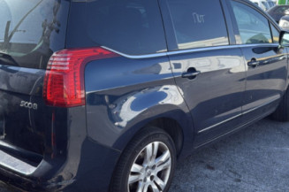 PEUGEOT 5008 1 PHASE 1 1.6 HDI - 16V TURBO