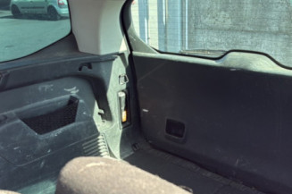 PEUGEOT 5008 1 PHASE 1 1.6 HDI - 16V TURBO