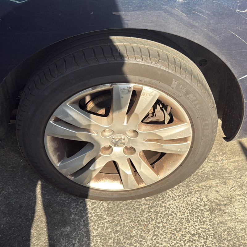 PEUGEOT 5008 1 PHASE 1 1.6 HDI - 16V TURBO Photo n°13