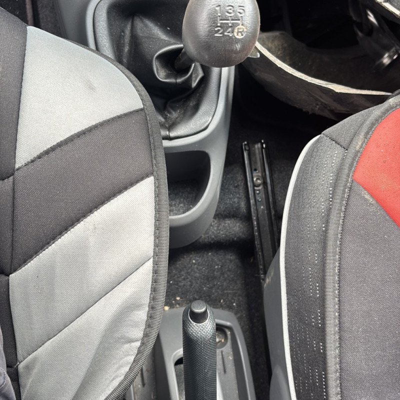 PEUGEOT 107 PHASE 2 1.0i - 12V Photo n°30