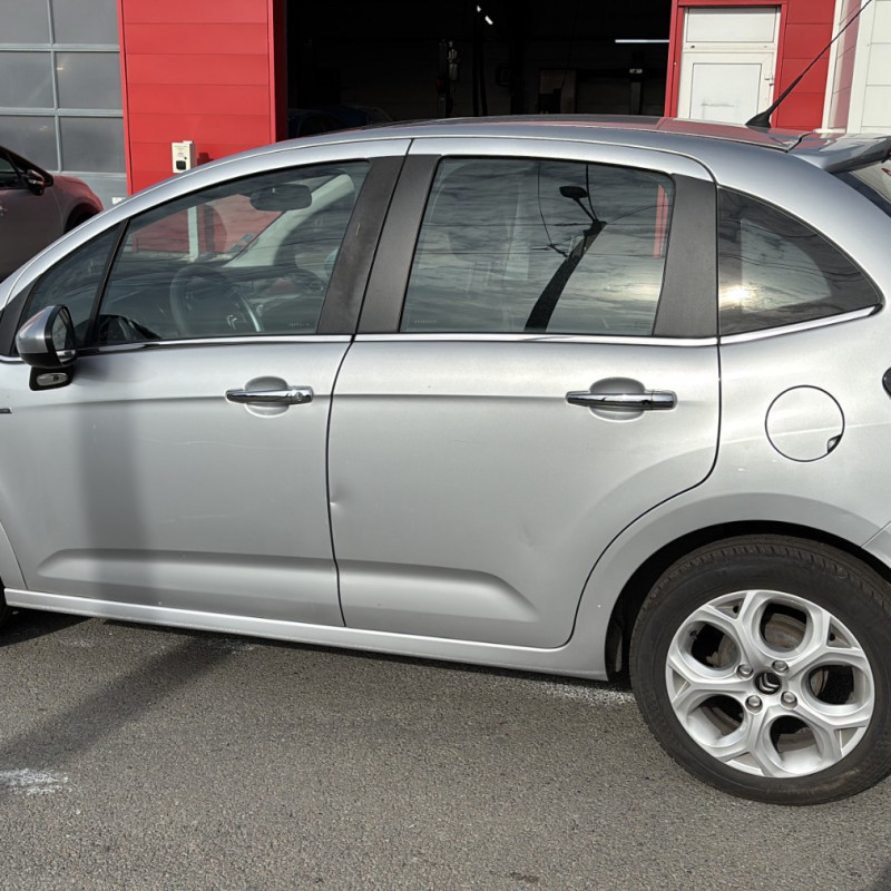 CITROEN C3 2 PHASE 2 1.2 VTI - 12V Photo n°3
