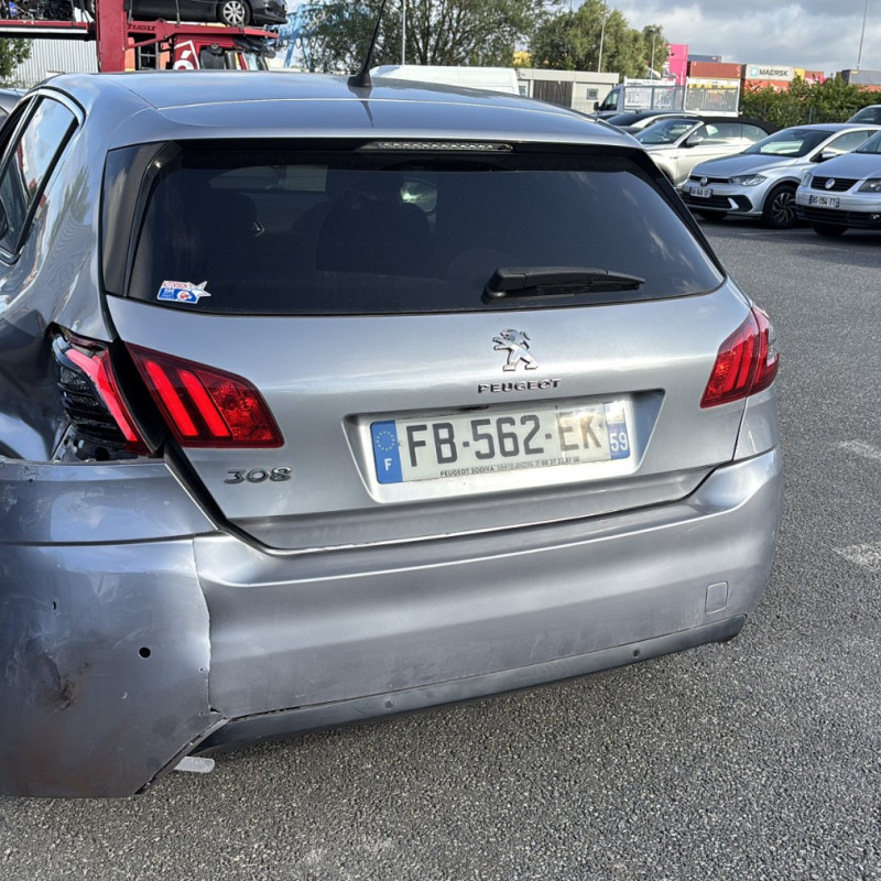 PEUGEOT 308 2 PHASE 2 1.2 PURETECH - 12V TURBO Photo n°4