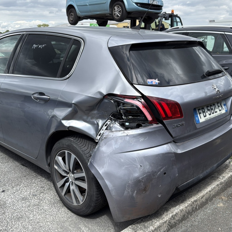 PEUGEOT 308 2 PHASE 2 1.2 PURETECH - 12V TURBO Photo n°16