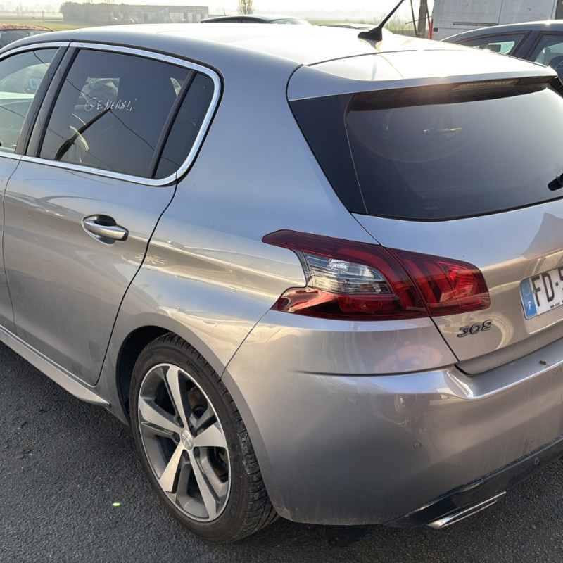 PEUGEOT 308 2 PHASE 2 1.5 BLUE HDI - 16V TURBO Photo n°4