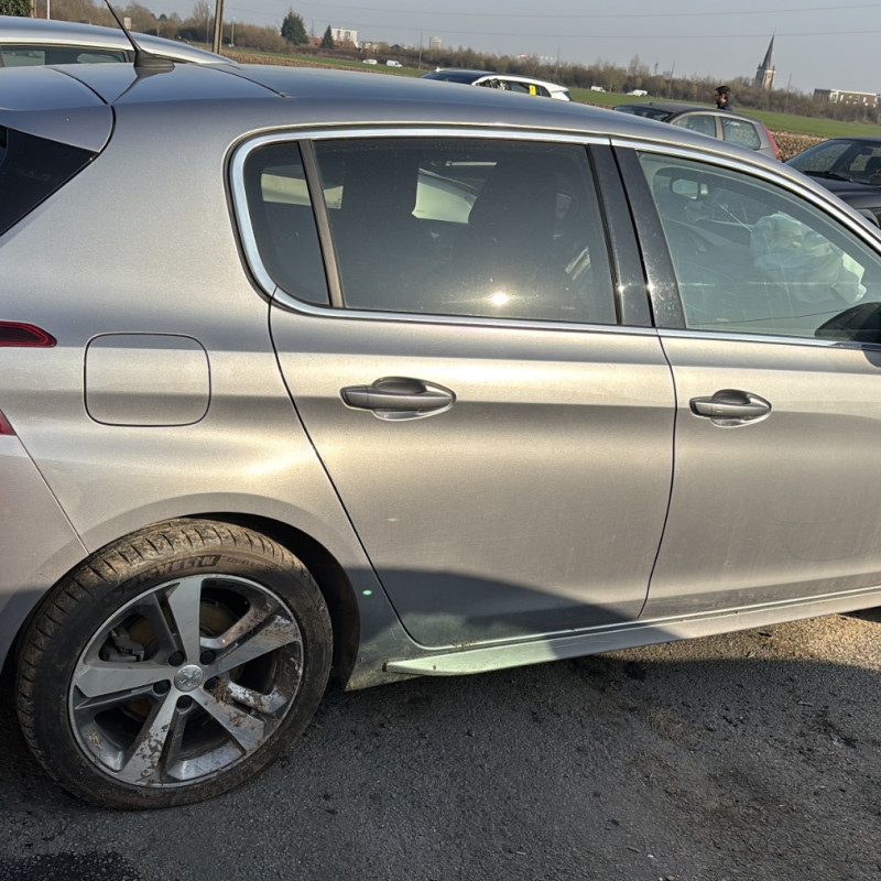 PEUGEOT 308 2 PHASE 2 1.5 BLUE HDI - 16V TURBO Photo n°7