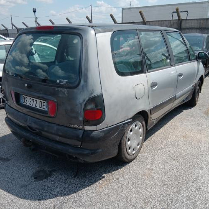 Calandre RENAULT ESPACE 3 Photo n°7
